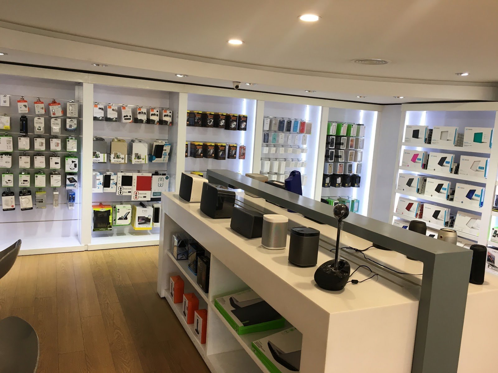 Intérieur de la boutique TechPro